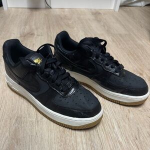 Nike Air Force 1 - Black Ostrich